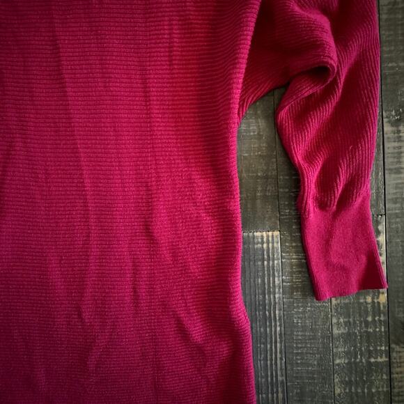 Tommy Bahama Women’s Size Medium Bonita Dolman Boatneck Sweater Ribbed Pink - Picture 8 of 8